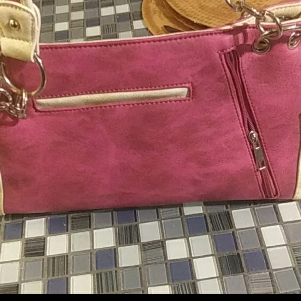Purse - Picture 3 of 3